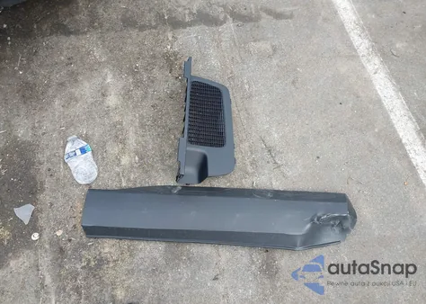 2025 Toyota Grand Highlander Limited z USA, uszkodzony, nr VIN 5TDAAAA50SS029581